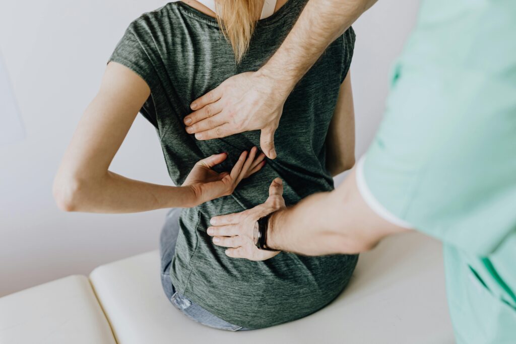 ejercicios para aliviar la lumbalgia en consulta